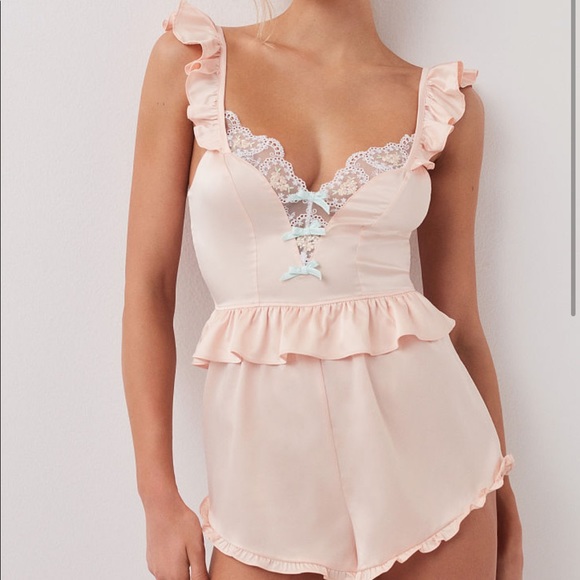 FOR LOVE & LEMONS Mabel Heart Embroidery Romper - Picture 4 of 13
